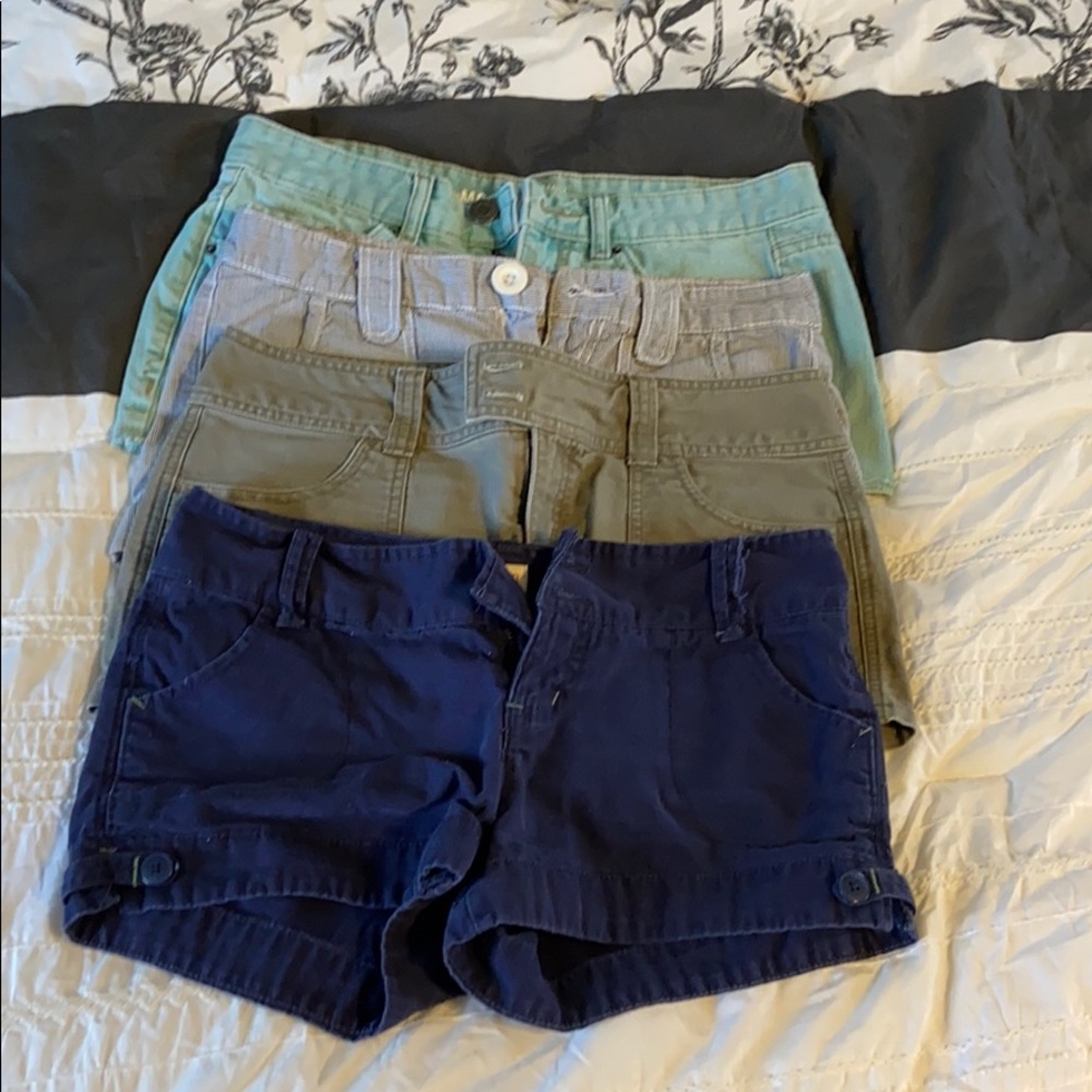 Bundle of shorts